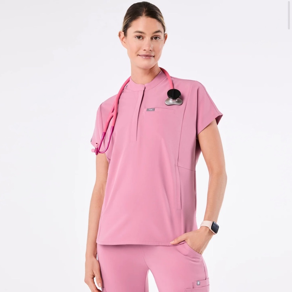 Figs Women's Blouse in Soft Pink
